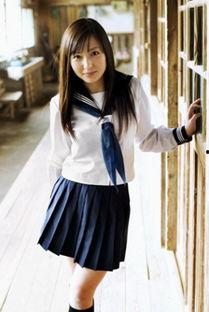 日本 校服 美女,探寻日本校园美女生态