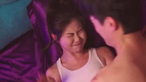 亲吻刺激视频床戏,揭秘亲吻与床戏的刺激魅力