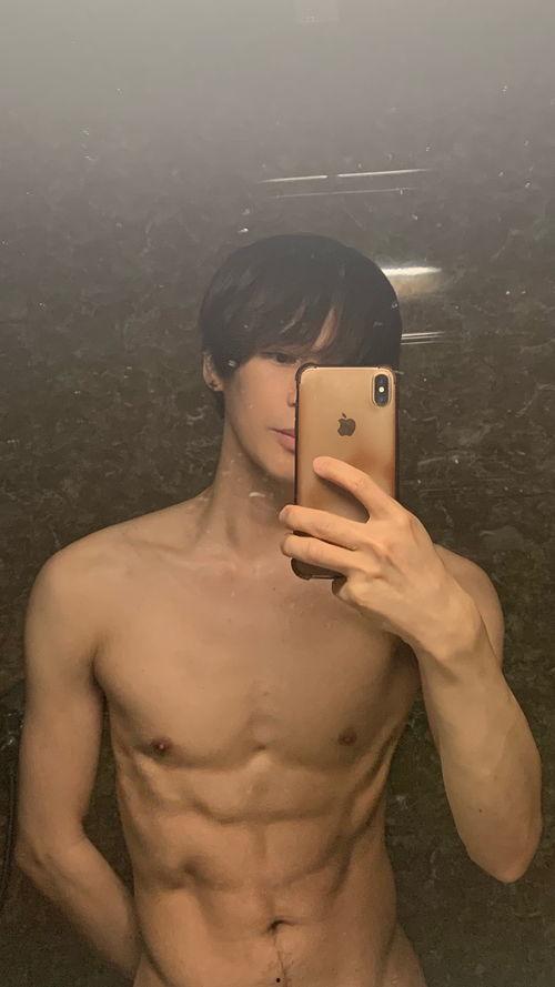 腹肌真实图片,揭秘健身后的蜕变之美