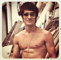 真正的李小龙图片大全,探寻武术宗师的真实风采