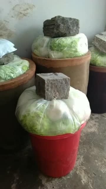 腌酸菜视频,传统美味，简单易学，冬季必备美味分享