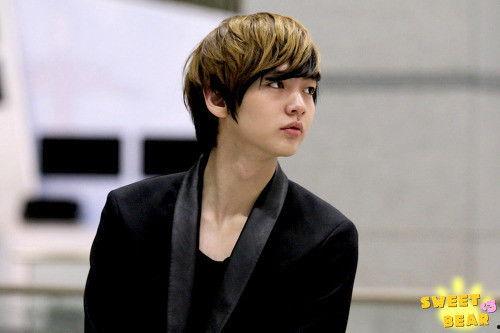 韩国帅哥的照片,魅力四溢的颜值代表