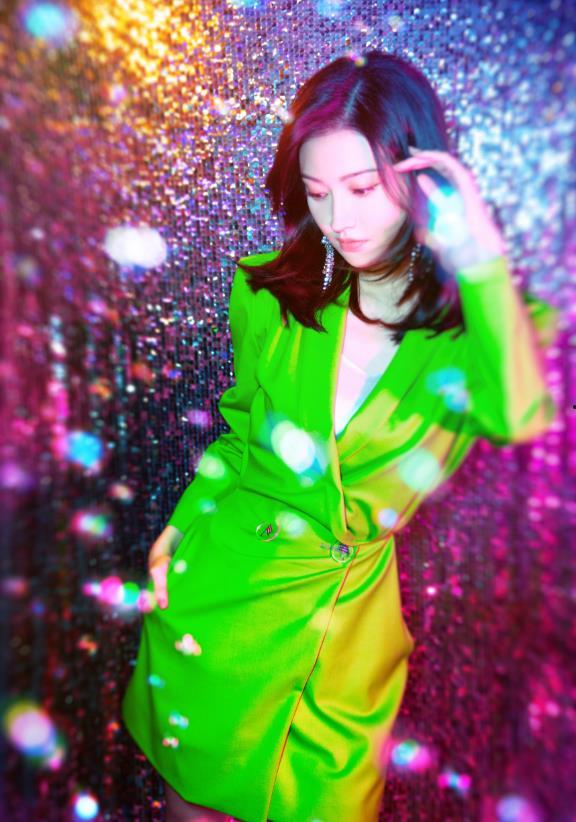 吃瓜爆料杨颖最新图片,清新气质引网友热议