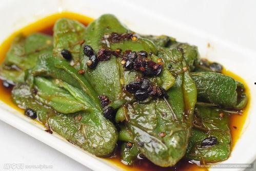 虎皮辣椒图片,色泽诱人，辣味十足的美食佳品