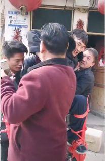 踩高跷视频大全,视频大全中的踩高跷绝技集锦