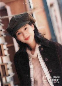 文颂娴图片,光影交织下的魅力女神