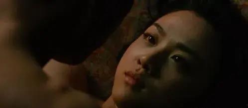 色戒床戏时刻,揭秘色戒床戏背后的情感纠葛