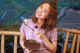 韩国报道吴映洁素颜,真实颜值引发热议