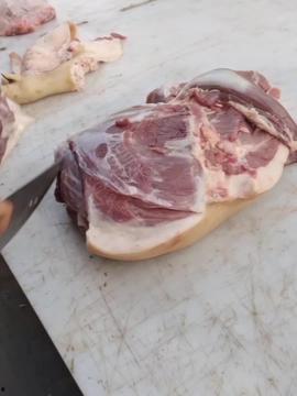 分解猪肉视频,视频带你了解猪肉的内部结构