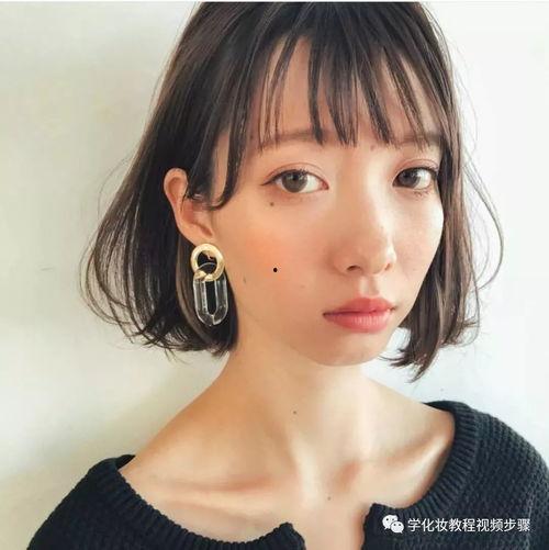 中发型图片,时尚潮流的优雅演绎