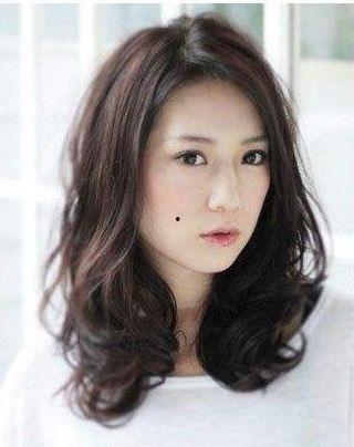 中发型图片,时尚潮流的优雅演绎