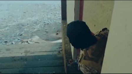 水啸雾都国语,惊涛骇浪中的生死较量