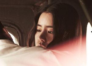 紫薇薇裸体床戏