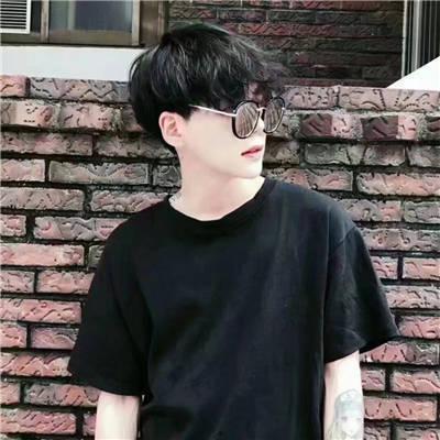 帅气12男孩图片大全,青春活力，魅力四溢