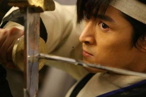 胡歌剑蝶在线观看,胡歌演绎的浪漫武侠传奇，在线观看重温经典