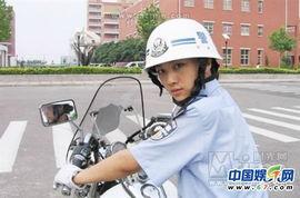 警花燕子床戏,正义与欲望的交织