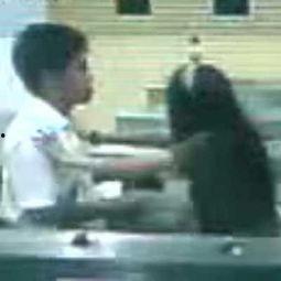 男女拥吻视频,男女拥吻视频引发热议